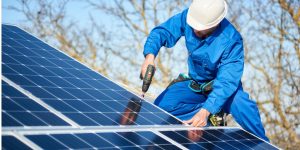 Installation Maintenance Panneaux Solaires Photovoltaïques à Thorame-Haute